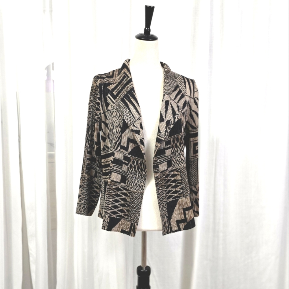 2/$30 Chico's Abstract Geometric Black and Tan Women's Pleated‎ Kimono/Cardigan
